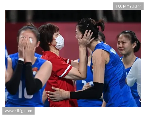 中国女排豪取六连胜强势晋级东京奥运会决赛全力争金 中国女排豪取六连胜强势晋级东京奥运会决赛全力争金