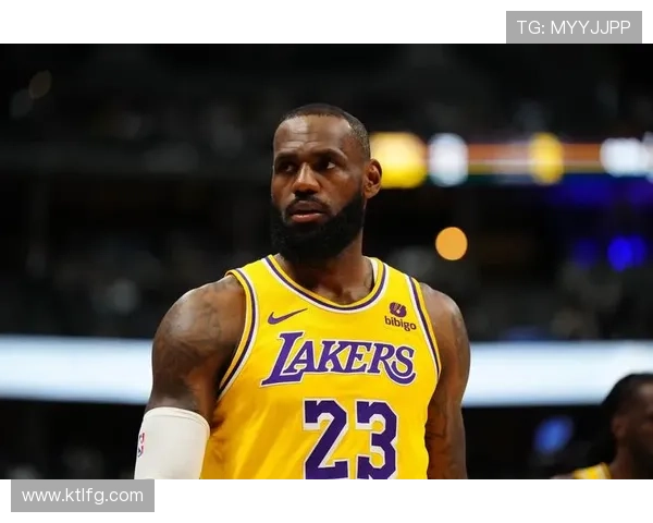 NBA最新战报:詹姆斯复出砍下三双 湖人逆转雄鹿迎来三连胜 NBA最新战报:詹姆斯复出砍下三双 湖人逆转雄鹿迎来三连胜