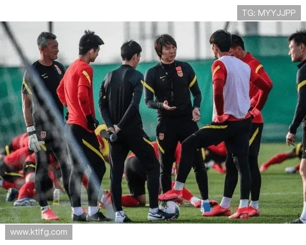 国足主场鏖战逆转取胜年轻锋线爆发点燃球迷激情