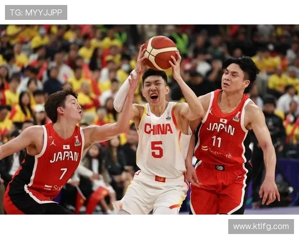 中国男篮迎战菲律宾队，力争亚洲杯四强席位，全力备战新一轮挑战