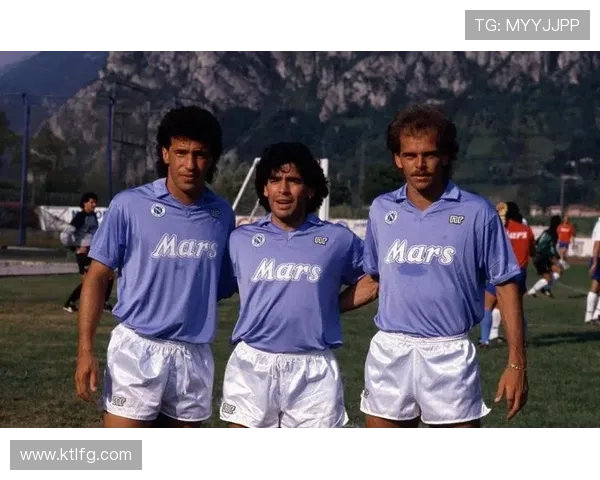 那不勒斯足球俱乐部复兴之路从辉煌到低谷再到意甲王者的传奇旅程